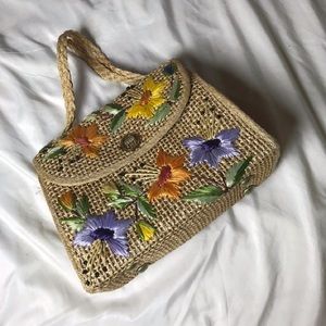 Vintage Flower Embroidered Straw Bag